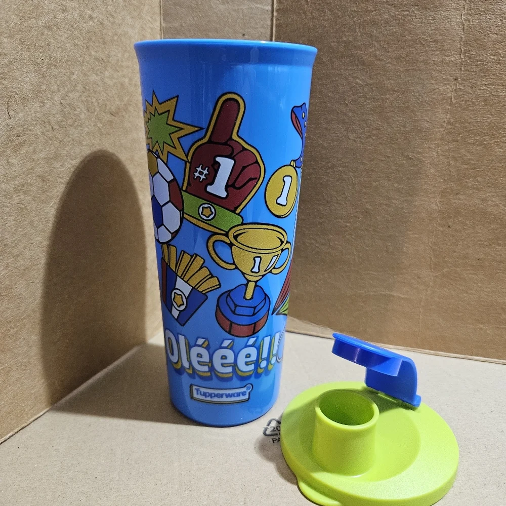 Tupperware Sports Set - Picture 8 of 10